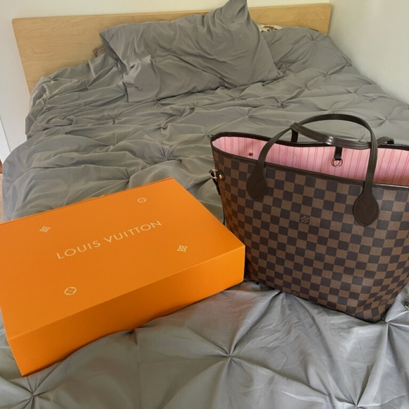 Authentic Louis Vuitton Damier Neverfull MM Leather Brown Tote Bag - Picture 2 of 12